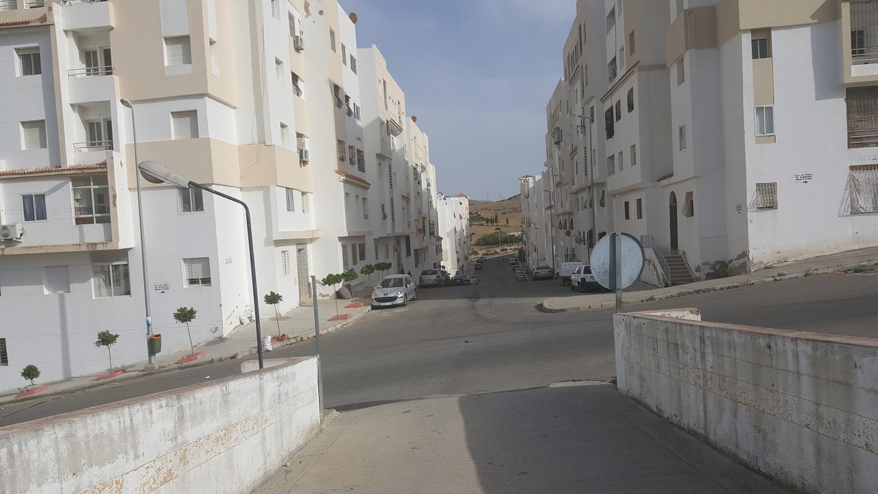 Addoha Apartment Tanger Luaran gambar